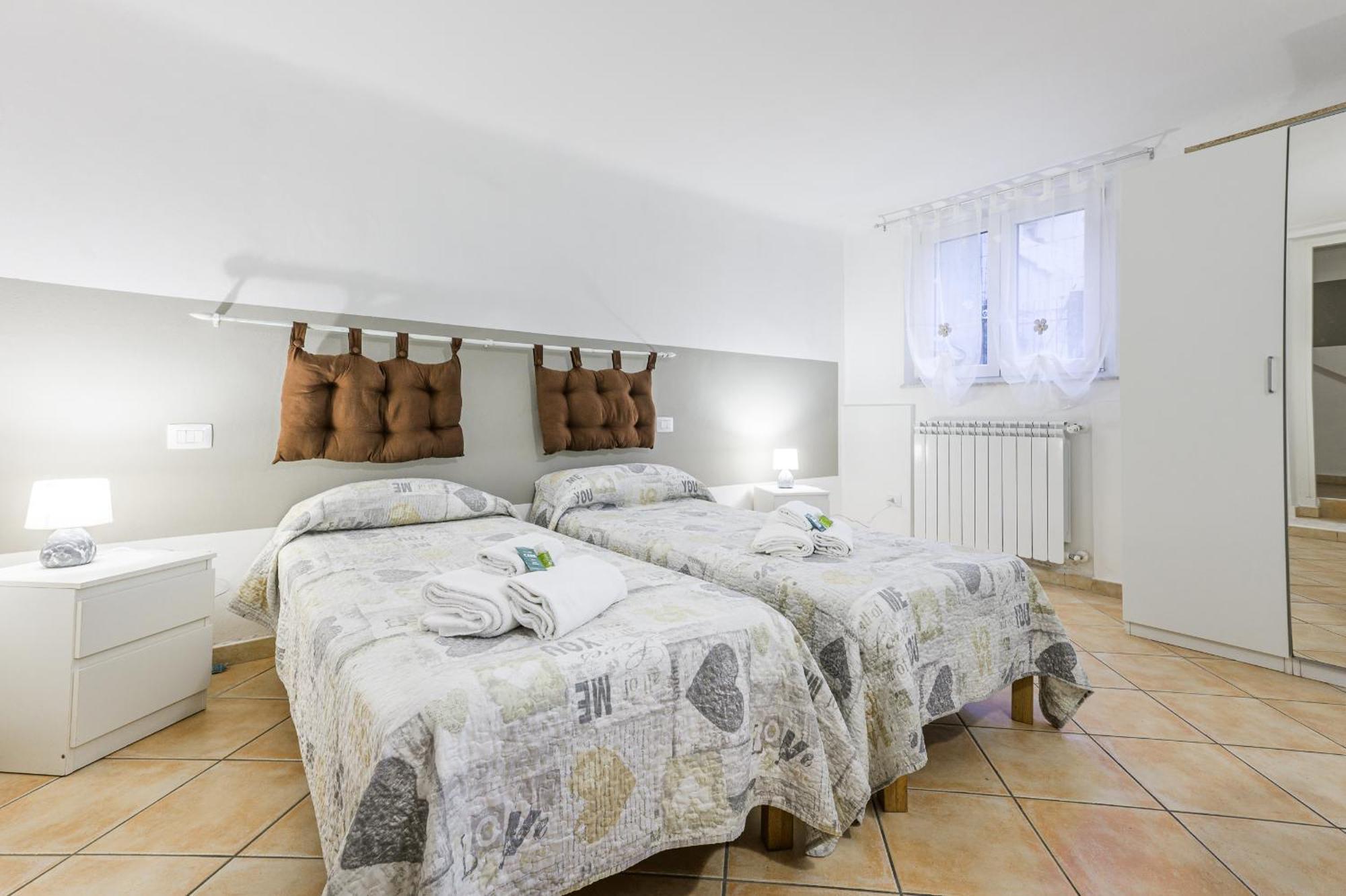 Appartamento Anna With Terrace For 6 Guests La Spezia