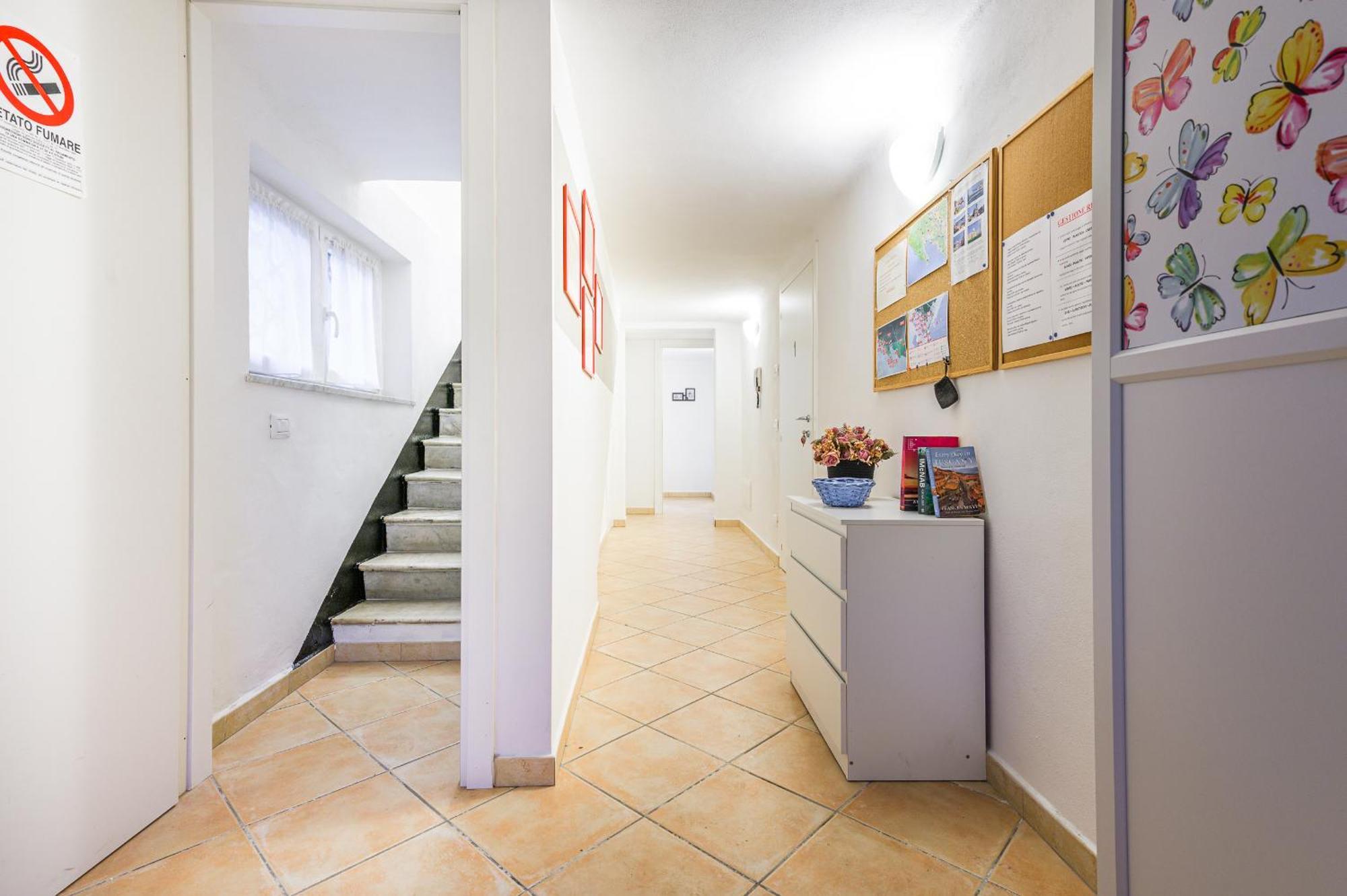 Anna With Terrace For 6 Guests Appartamento La Spezia